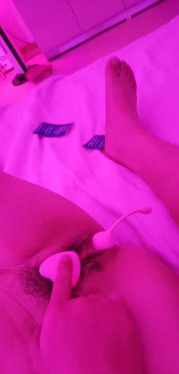 2_12728.jpg
